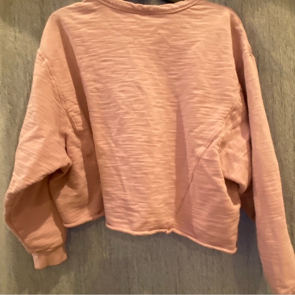 Light pink sweatshirt - size XL, Universal Thread Goods Co. - Picture 2 of 4